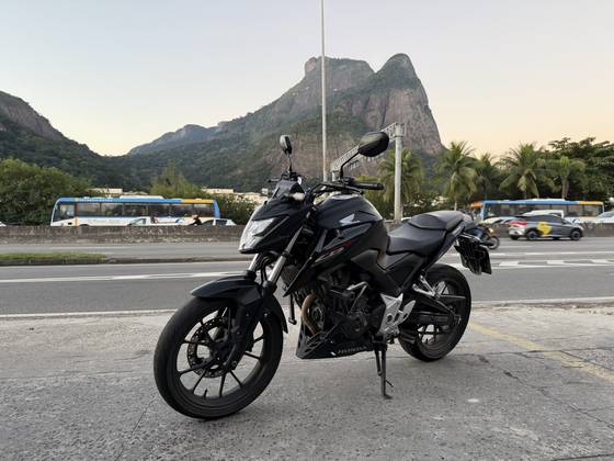 HONDA CB 300F TWISTER CBS HONDA CB 300F TWISTER CBS